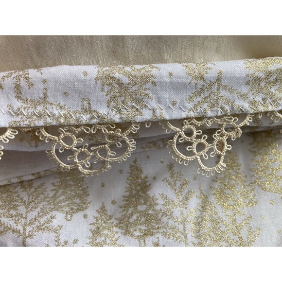 Vintage CHRISTMAS STOCKING Ivory Lace Quilted Heart With Embellishments Button - Picture 7 of 8